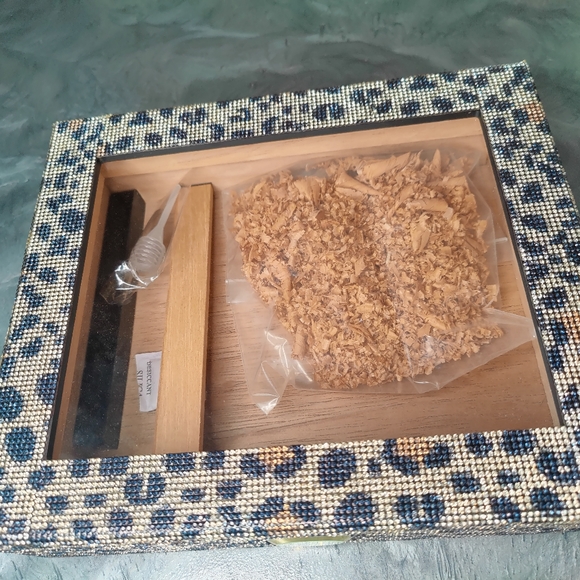 Fierce Cigar Humidor Box with Humidifier - Picture 4 of 11